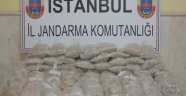 İstanbul  Jandarna uyuşturucu baronunu 63 eroinle  kilo ile kıskıvrak yakaladı